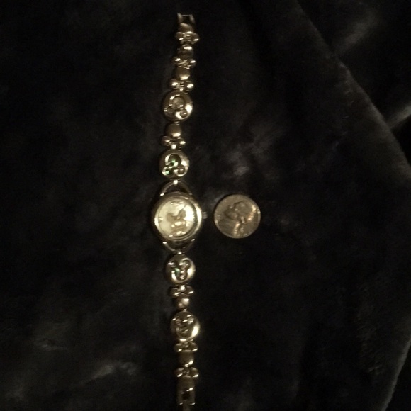 Authentic Walt Disney Mickey Mouse Watch - Picture 6 of 8